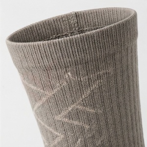 Chaussettes pour hommes à motif géométrique, tricotées, respirantes, en coton et élasthanne, pour un usage quotidien en automne, style classique - Product Image 4