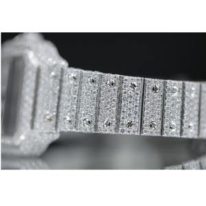 Reloj de pulsera de lujo con diamantes blancos de excelente calidad, resistente al agua, de cuarzo, para hombre, disponible para exportación desde India. - Product Image 3