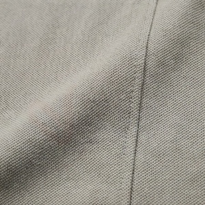 Polo à manches courtes gris pour homme avec poche, couleur unie, design tissé décontracté, coupe classique - Product Image 5