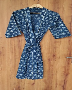 Ropa de Dormir para Mujer, Kimono Estampado, Algodón, Estampado Floral a Mano, Transpirable, Manga Larga, Disponible en Todas las Tallas - Product Image 1