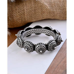Brazalete de Plata Fina Meera Jaipur Anvika - Product Image 1