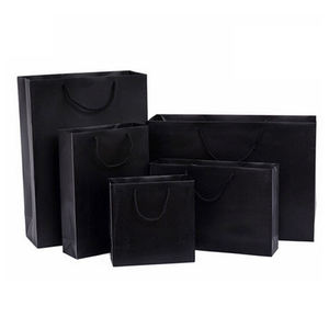 Bolsas de Compra de Papel Negro Mate de Lujo con Impresión CMYK Personalizada, Empaque Premium para Regalos y Ropa para Tiendas Minoristas Boxit.pk - Product Image 1