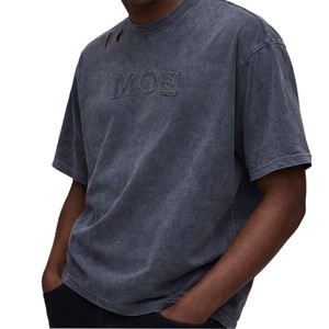 Camisetas para hombre con lavado ácido, efecto desgastado, logotipo bordado personalizado, algodón grueso, corte holgado, estilo urbano, vintage. - Product Image 4