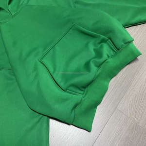 Sudadera con Capucha para Hombre, 100% Algodón, 500 g/m², Peso Pesado, Bordada y Teñida Lisa, con Logotipo Personalizado, Hombros Caídos, Corte Recortado - Product Image 4