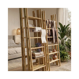 ราวแขวนผ้าพันคอแบบติดผนัง ทำจากไม้ไผ่ออร์แกนิค ดีไซน์สวยงาม ตกแต่งบ้านสไตล์มินิมอล - Product Image 1