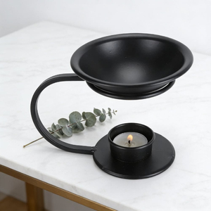 Quemador de incienso Bakhoor de acero inoxidable martillado de mediados de siglo, quemador de incienso redondo hecho a mano para fragancia del hogar, accesorio decorativo de mesa. - Product Image 5