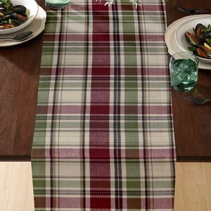 Eye Catching Checkered Pattern <b>Table</b> <b>Runner</b> Quick Dry Eco-Friendly Christmas <b>Table</b> <b>Runner</b> for Home Decoration - Product Image 1