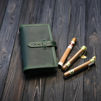 Organizador de Cigarros de Cuero con Cortador Integrado, Accesorio de Lujo, Almacenamiento de Tabaco Premium, Personalizable, Multifuncional