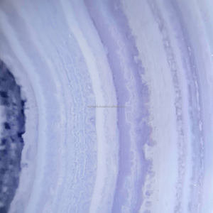 จี้หินอาเกตบลูลูกไม้ธรรมชาติแกะสลักด้วยมือจาก Radha Arts พร้อมตัวเรือนเงินแท้ 925 สำหรับทำเครื่องประดับชั้นดี - Product Image 4