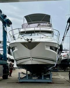 P-r-e-s-t-i-g-e 460 F-l-y - Product Image 4