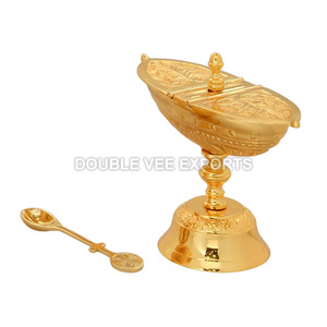 Barco y cuchara para incienso de latón |   Accesorio de Thuríbulo Ornamentado para Iglesia – DOUBLE VEE EXPORTS - Product Image 2