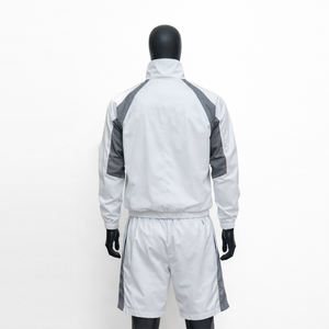 Survêtement personnalisé en nylon pour homme avec fermeture éclair, veste à logo brodé 3D et short patchwork, léger, coupe-vent - Product Image 2