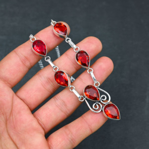 Collier personnalisé en argent sterling 925 fait main avec pierre précieuse grenat rouge pour femme, bijoux inspirés de la foi pour les mariages - Product Image 3