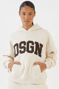Ensemble de survêtement décontracté deux pièces pour femme : sweat à capuche oversize et pantalon large, style streetwear, idéal pour la détente et les activités sportives. - Product Image 6