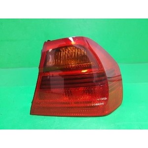 Feu arrière extérieur droit d'occasion OEM 6937458 pour BMW Série 3 2003-2010 - Product Image 1