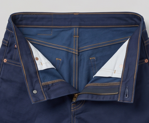 Shorts en jean bleu marine pour homme, coupe droite, taille mi-haute, style décontracté d'été, détails surpiqués, couleur unie, tissu tissé - Product Image 3