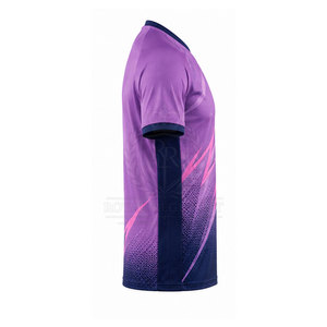 เสื้อฟุตบอลที่มีผ้าเนื้อนุ่ม ดีไซน์ยืดหยุ่น วัสดุแห้งเร็ว และสวมใส่สบายสำหรับการฝึกซ้อมกีฬาและการแข่งขัน - Product Image 4