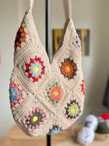 Bolso de Mano Tejido a Crochet de Primera Calidad, Elegante Bolso de Punto para Compras, Uso en Resorts y Venta en Tiendas de Moda - Product Image 2