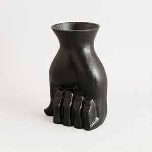 Vase à fleurs moderne en aluminium noir fait main, design griffe sculptée, léger, pour table, décoration de bureau et maison, écologique - Product Image 4