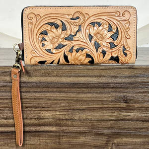 Cartera de Cuero Genuino Hecha a Mano de Primera Calidad con Diseño Floral, Estilo Occidental, con Cierre y Espacio para Tarjetas de Crédito - Product Image 5