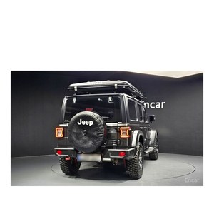 Jeep Wrangler 2.0 Rubicon 4 Puertas, Modelo Octubre 2022, con 25,272 km, Caja de Cambios Automática, Asientos de Tela, Cámara Trasera - Product Image 4