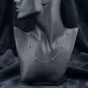 Collar de Zafiro Azul con Cadena Minimalista de Plata de Ley 925, Elegante Collar con Gema Redonda Engastada en Bisel para Mujer - Product Image 1