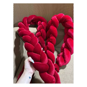 พวงมาลัยลูกบอลผ้าสีแดงทำมือ ปรับขนาดได้ ตกแต่งผนัง แขวนประดับ ลูกปัดฝ้าย สำหรับคริสต์มาส งานแต่งงาน งานปาร์ตี้ที่บ้าน - Product Image 1