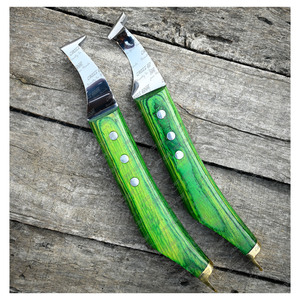 Herramienta Farrier, cuchillo de pezuña de alta resistencia, cuchillo de bucle de recorte para herradores, instrumentos veterinarios de forma ovalada de Color verde y púrpura - Product Image 3