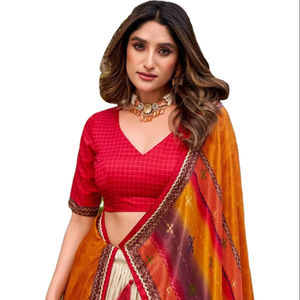 ชุดเลเฮนกาโชลีพิมพ์ลายเช็กซ์ สีสันสวยงาม ดีไซน์แบบดั้งเดิม พร้อมผ้าคลุมไหล่ สำหรับงานแต่งงานและงานพิธีต่างๆ - Product Image 1