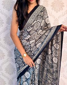 Exclusivo Sari de Satén Suave para Bodas, Ropa India y Pakistaní de Fabricante y Proveedor Indio, Secado Rápido - Product Image 2