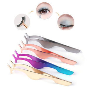 Applicateur de cils, outil de beauté pour une application facile des faux cils avec un design ergonomique confortable - Product Image 1