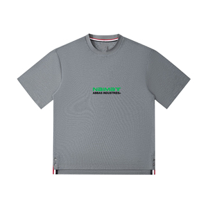 เสื้อยืดแขนสั้นสีดำสำหรับผู้ชายของ Naimat Abbas Industries พร้อมโลโก้สีเขียว แต่งขอบตัดกัน ทรงปกติ ผ้าเจอร์ซีย์ลำลอง คอโอ ทำจากผ้าฝ้าย - Product Image 6