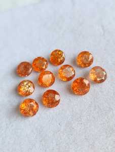 Pierres précieuses naturelles de 6 mm en pierre de soleil, facettées, rondes et calibrées – Achetez maintenant en gros des pierres brutes pour la fabrication de bijoux – Fournisseur en ligne pour revendeurs - Product Image 3