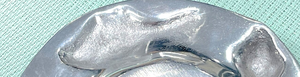 Assiette de service moderne en aluminium moulé, écologique, artisanale, durable, nouvelle couleur grise pour la vaisselle d'hôtel - Product Image 5