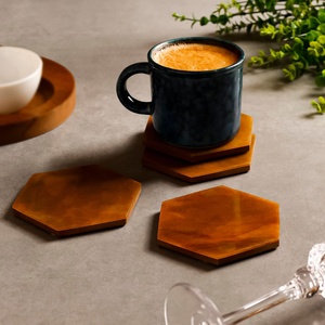 Posavasos Decorativo de Resina de Proveedor Indio para Bebidas Frías y Calientes con Artesanía Premium para Uso en el Hogar y la Oficina en Venta - Product Image 4