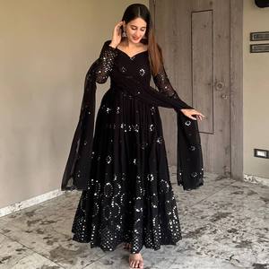 Ensemble de robe Anarkali en georgette brodée noire XS 34 AAYNA CLOTHING AY1150 - Product Image 1