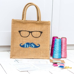 Wholesale Customized Eco-Friendly Reusable Trendy Natural Jute <b>Tote</b> <b>Shopping</b> <b>Bags</b> for Sale - Product Image 6