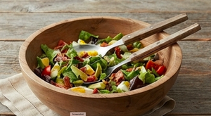 Ustensiles à salade en acier inoxydable avec manche en bois, parfaits pour un usage domestique quotidien, couverts modernes pour table à manger. - Product Image 5