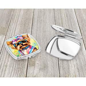 Yorkshire Terrier Hippie Dawg compacto plegable de mano espejo de maquillaje decorativo regalo de viaje para mujeres y niñas tamaño de bolsillo - Product Image 3