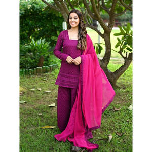 Ensemble de costume en mousseline de soie couleur vin, brodé Chikankari, taille XS pour femmes - Product Image 4