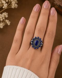 Anillo de Plata de Ley 925 Hecho a Mano con Lapislázuli, Diseño Floral, Estilo Boho Vintage, Gema Opaca - Product Image 4