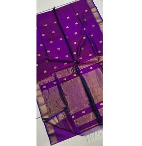Sari Maheshwari Lotus Buta en coton et soie, tissé à la main, avec un drapé élégant de créateur, pour femmes, pour les fêtes et les mariages. - Product Image 4