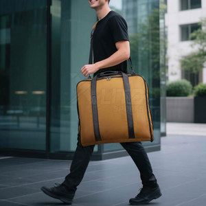 Sac de voyage pliable en tissu doux et durable, grande capacité, style moderne, avec fermetures éclair pour costumes et vêtements, idéal pour les voyages en extérieur - Product Image 3