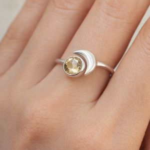 Anillo de Plata de Ley 925 con Piedra Preciosa de Citrino Natural, Diseño de Luna Creciente Hecho a Mano, Ajustable, Joyería de Piedra de Nacimiento para Mujer, Esposa, Ella - Product Image 4