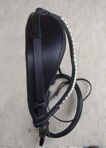 บังเหียนม้าหนังพรีเมียมแบบสวมใส่สบาย พร้อมอุปกรณ์ปรับได้ ขายส่งในราคาขายส่งที่ดีที่สุด - Product Image 2