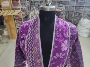 เสื้อแจ็คเก็ตผู้หญิงพิมพ์ลายดอกไม้ แบบเปิดด้านหน้า สไตล์โบฮีเมียน แขนยาว ผ้าโพลีเอสเตอร์ เสื้อคลุมกันหนาวลำลองสำหรับฤดูหนาว ของขวัญ - Product Image 2