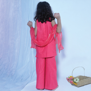 Kurti Rosa para Niñas con Bordado de Elefantes, Prenda Étnica Elegante para Cumpleaños y Eventos Familiares a Precio Accesible - Product Image 2