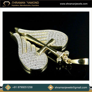 เครื่องประดับหรูหราทันสมัยสั่งทำพิเศษ ทองคำแท้ 10K จี้รูปปีกนางฟ้าประดับมอสซาไนต์ ของขวัญทางศาสนาสำหรับทุกเพศ  จี้ห้อยคอแบบสั่งทำพิเศษ - Product Image 6