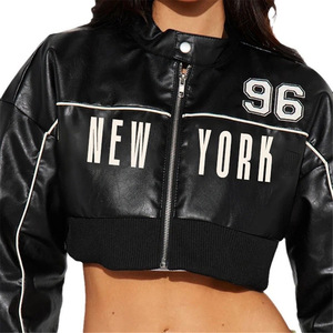 Chaqueta Corta de Cuero PU Personalizada con Estampado de Letras, Cierre de Hebilla y Cremallera, Estilo Moto, de Alta Calidad Premium - Product Image 2