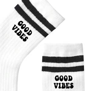 Chaussettes d'équipe côtelées personnalisées à faible MOQ, sublimées numériquement, en coton respirant et à séchage rapide, idéales pour l'été, ajustement confortable - Product Image 4